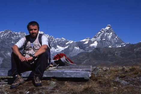 Donato Arcaro, 52 anni, è tra i pochissimi in possesso della licenza sia di guida turistica, escursionistica e naturalistica